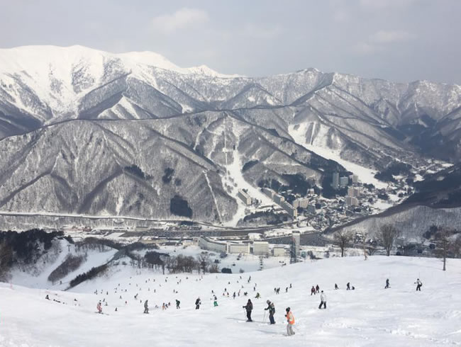 場 苗場 天気 スキー