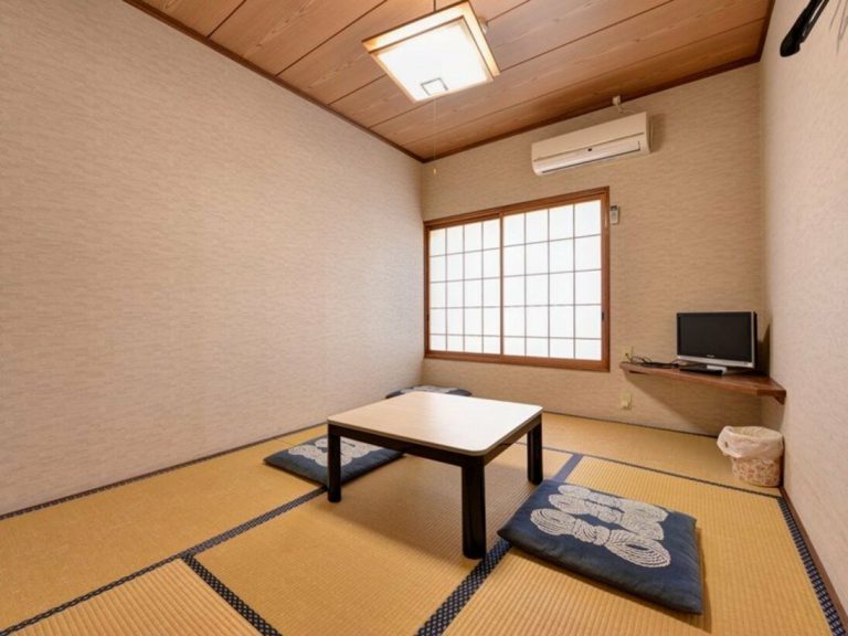 えびすや旅館